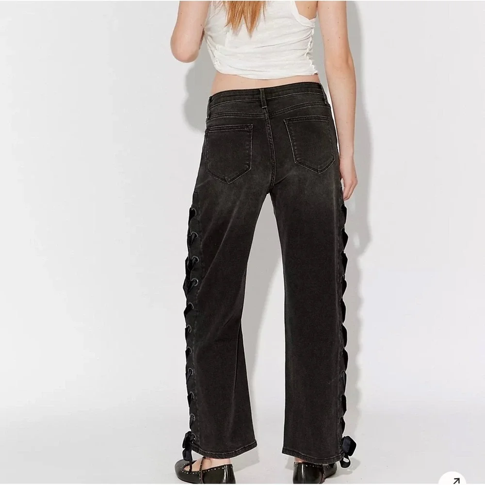 Driftwood Lacy Celestial‎ Embroidered Lace Up Side Wide Leg Jeans Black Size 28